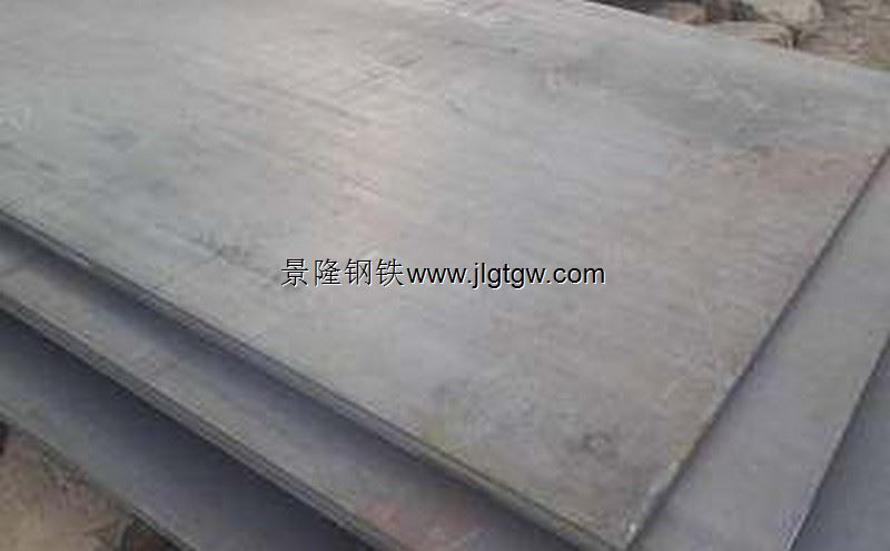 Q690GJE钢板的牌号由代表屈服的汉语拼音字母（Q）、屈服强度数值、代表高性能建筑结构用钢的汉语拼音字母（GJ）、质量等级符号E组成。